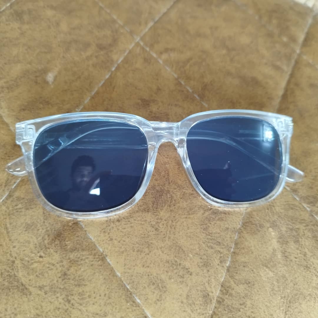 عینک آفتابی زنانه با فریم مربعی کلاسیک